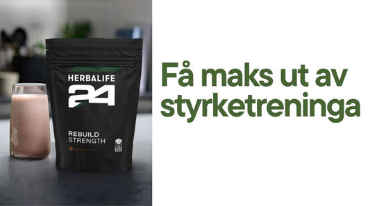 Herbalife H24 Rebuild Strength proteinshake sjokolade med et glass ferdig shake ved siden av. Teksten Få maks ut av styrketreninga.
