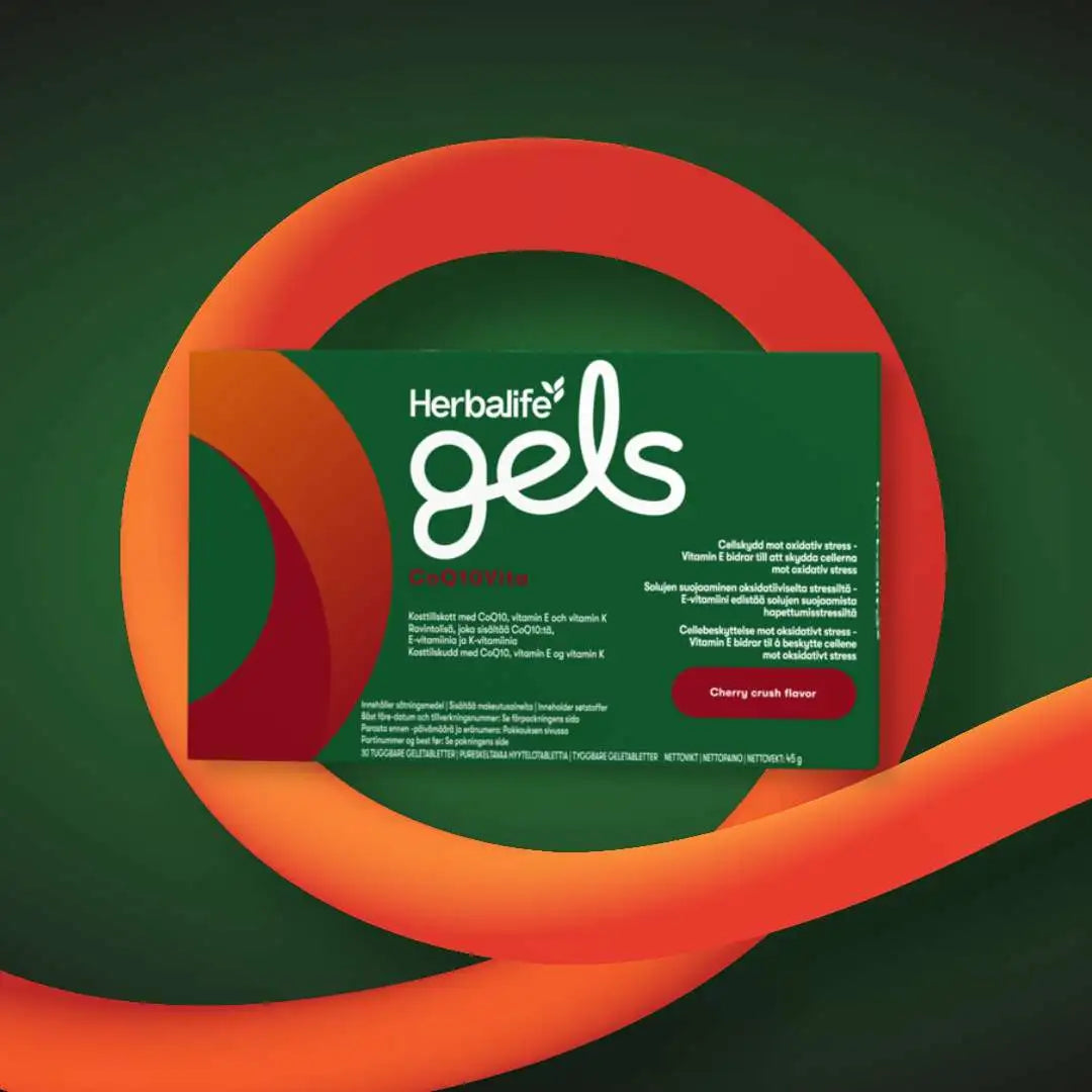 En pakke Herbalife Gels CoQ10Vita kosttilskudd på grønn og orange bakgrunn.