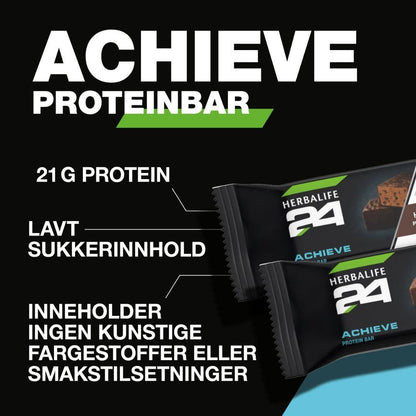 To Herbalife H24 Achieve proteinbarer mørk sjokolade og teksten “Achieve proteinbar, 21 gram protein, lavt sukkerinnhold, inneholder ingen kunstige fargestoffer eller smakstilsetninger”