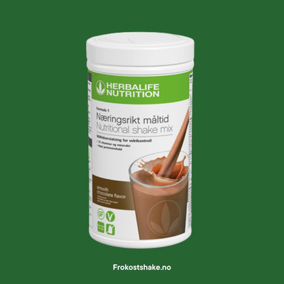 En boks Herbalife Formula 1 shakemix med Smooth Chocolate-smak på grønn bakgrunn og teksten Frokostshake.no.