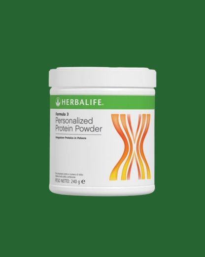 En boks Herbalife Formula 3 Personlig proteinpulver på grønn bakgrunn.