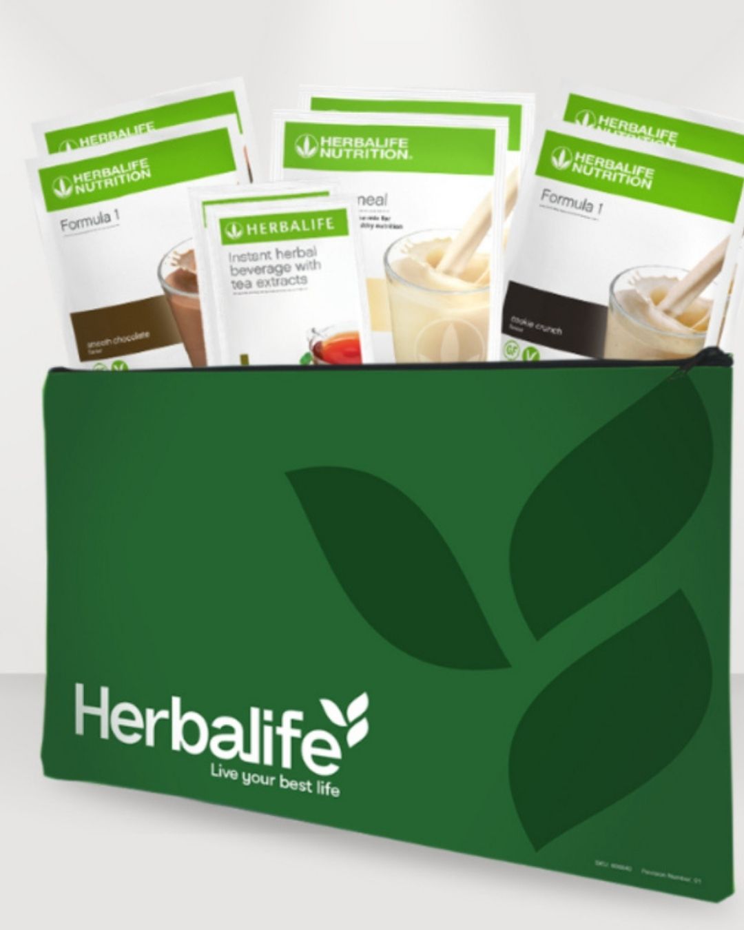 6 porsjonsposer Herbalife-shake med sjokoladesmak, vanilje og cookie crunch samt 2 porsjonsposer instant urtete i en veske med Herbalife-logo. 